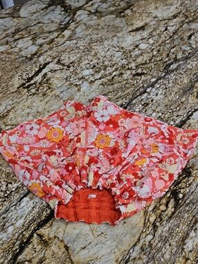 Avia Orange Athletic Top with Silver Logo,Groovy Bloom. Size L